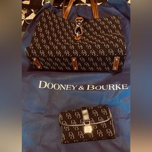 Matching purse and wallet and storage bag